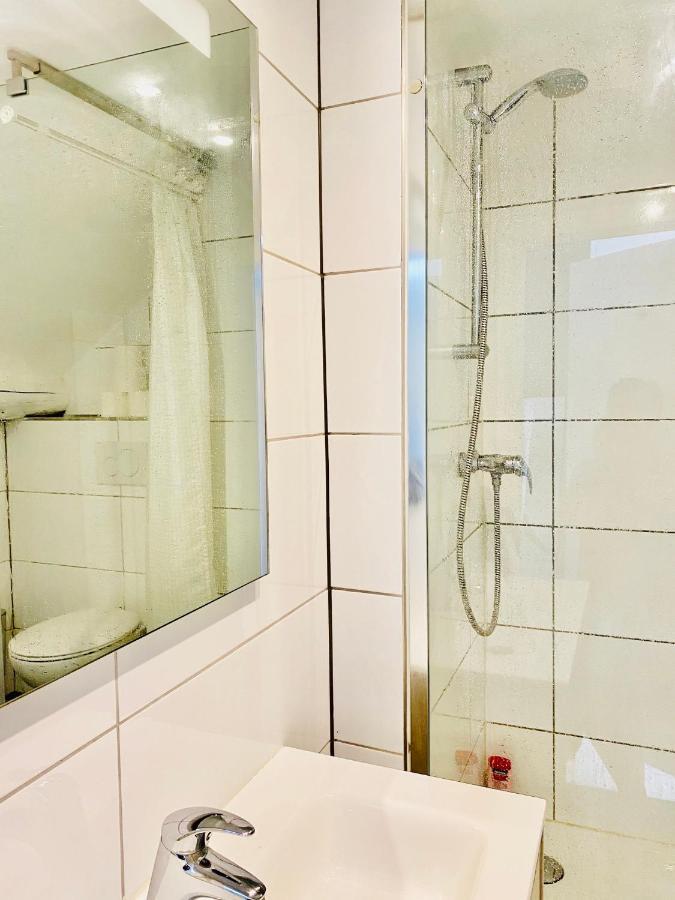Cozy Flat Near Moselle Remichアパートメント エクステリア 写真